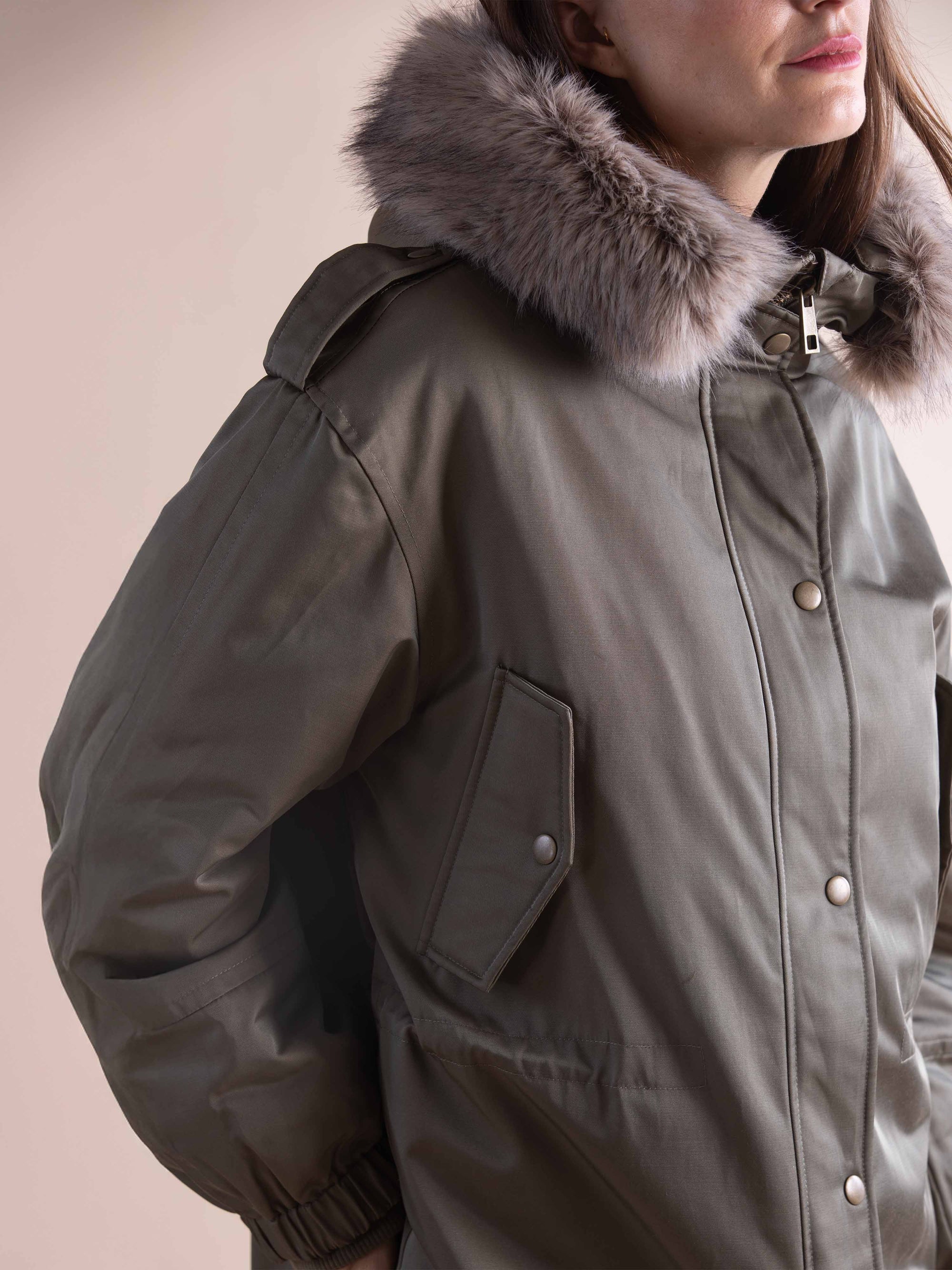 Short Hooded Parka in Khaki