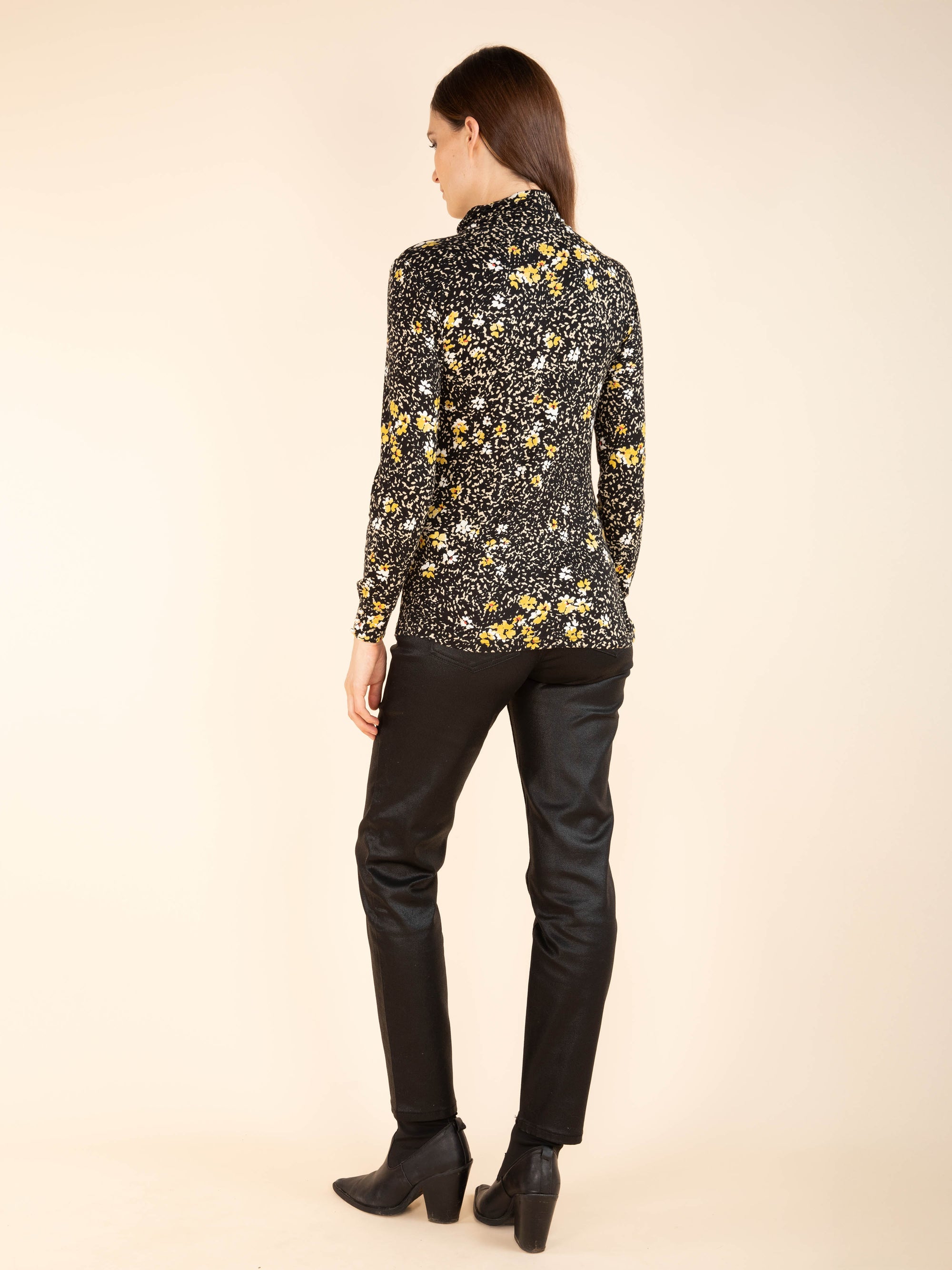 Button-Up High-Neck T-Shirt Multicoloured