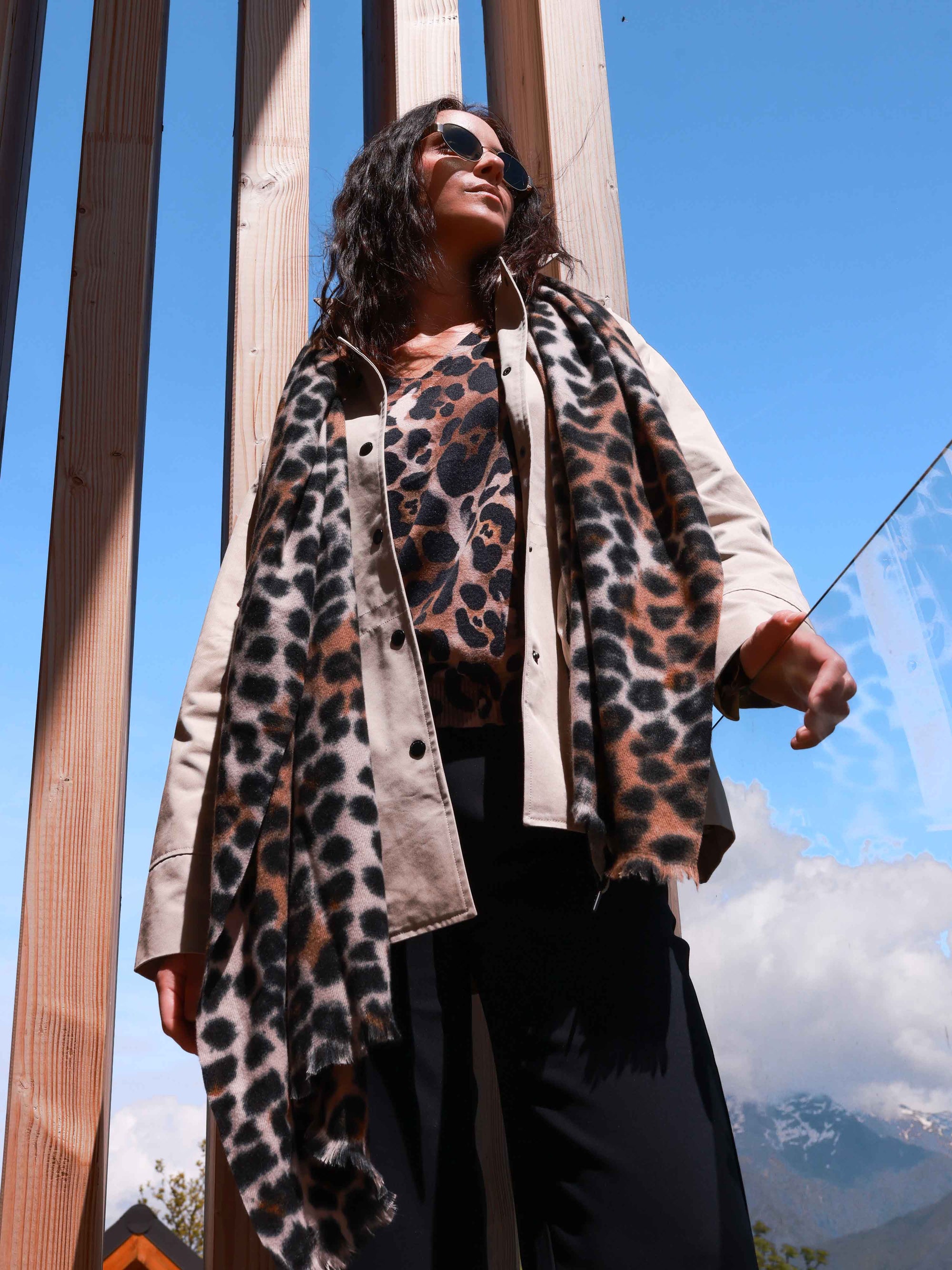 PRE-ORDER FOR 11th DECEMBER DELIVERY Leopard Print Scarf