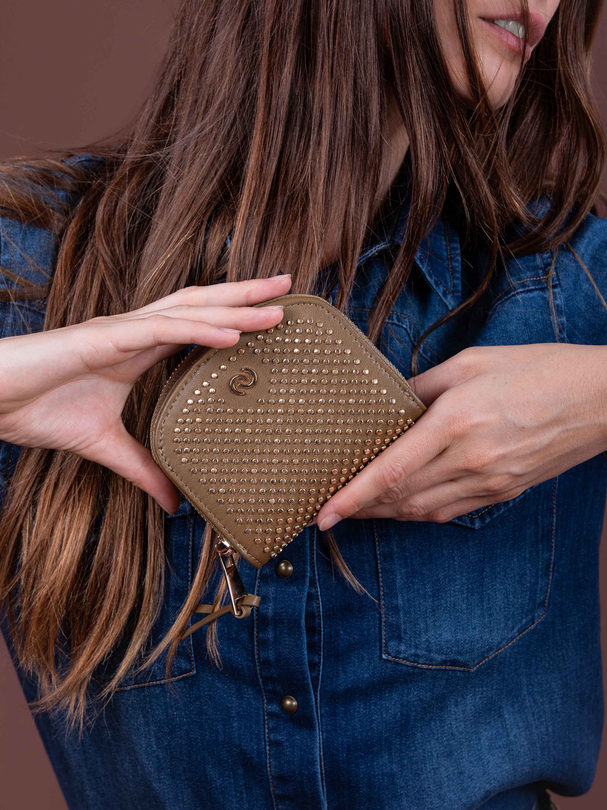 ROMEO Studded Purse in Havana