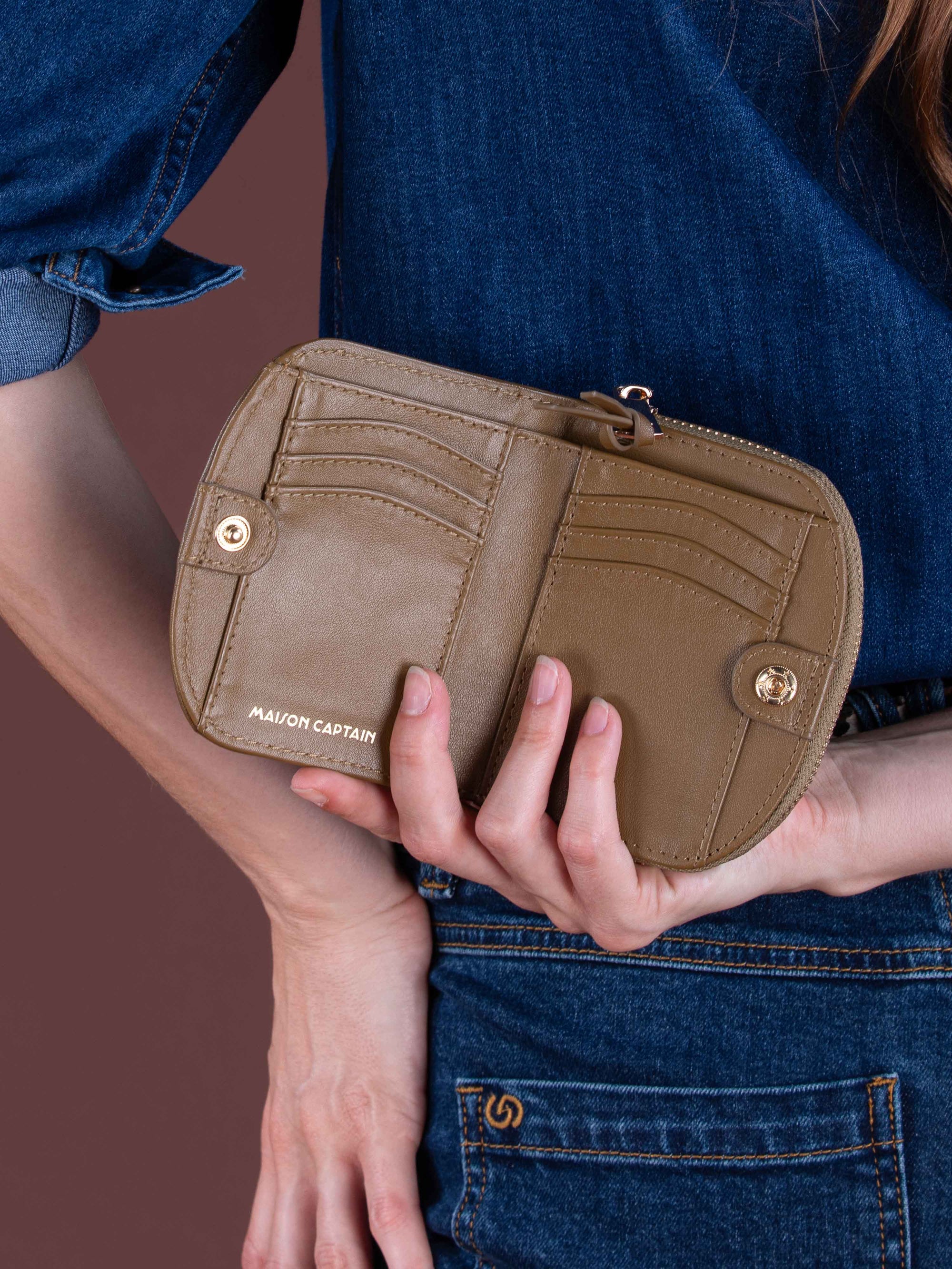 ROMEO Studded Purse in Havana