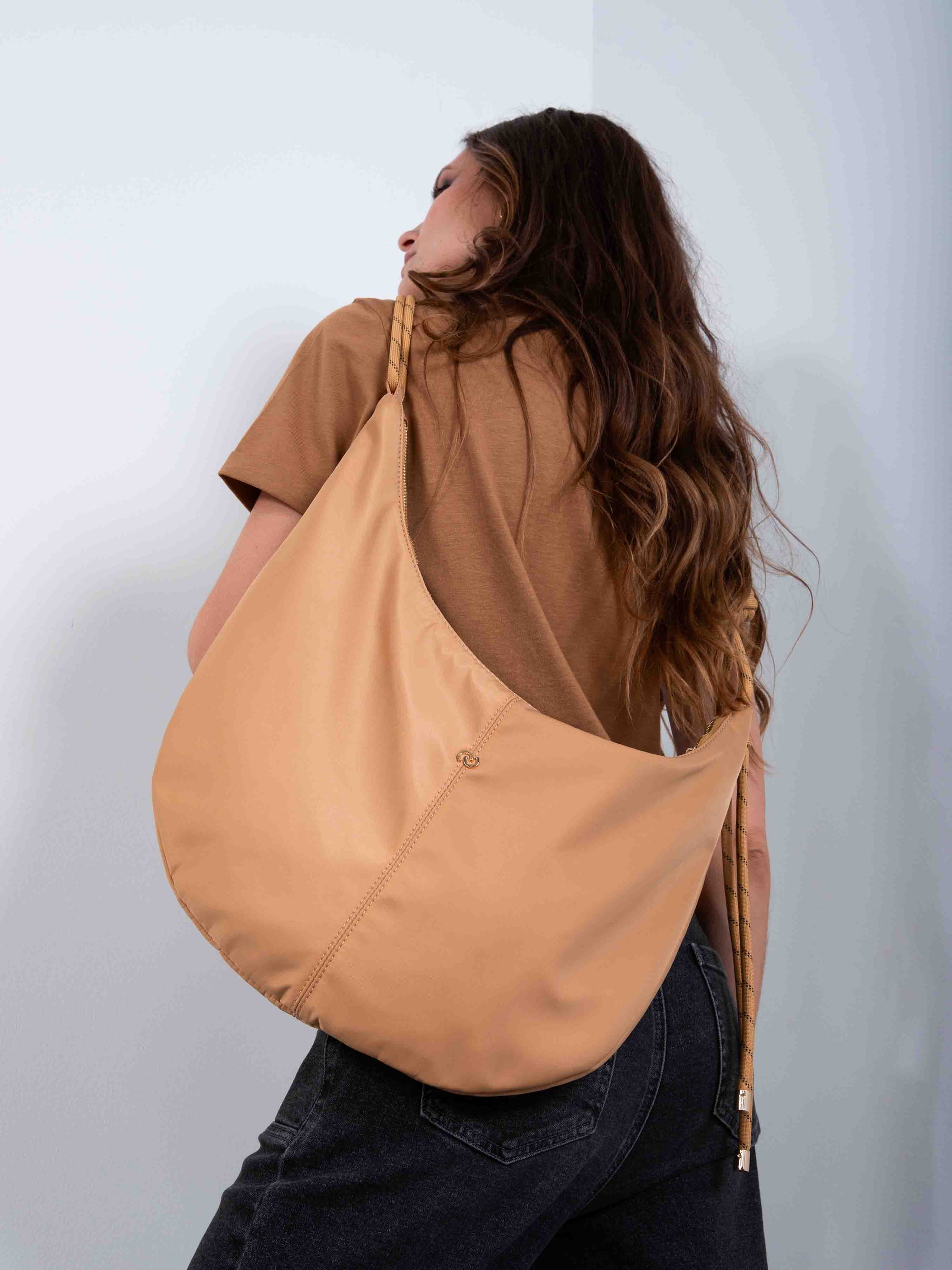 Large Half Moon Bag in Hazlenut