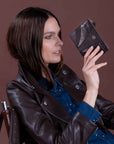 ROMAIN Small Purse in Chocolate Brown