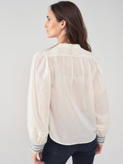 Embroidered cuff shirt in Fawn
