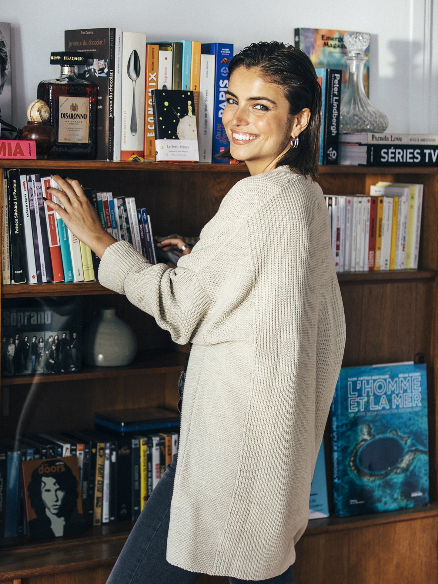 Ribbed Knit Cardigan in Pebble