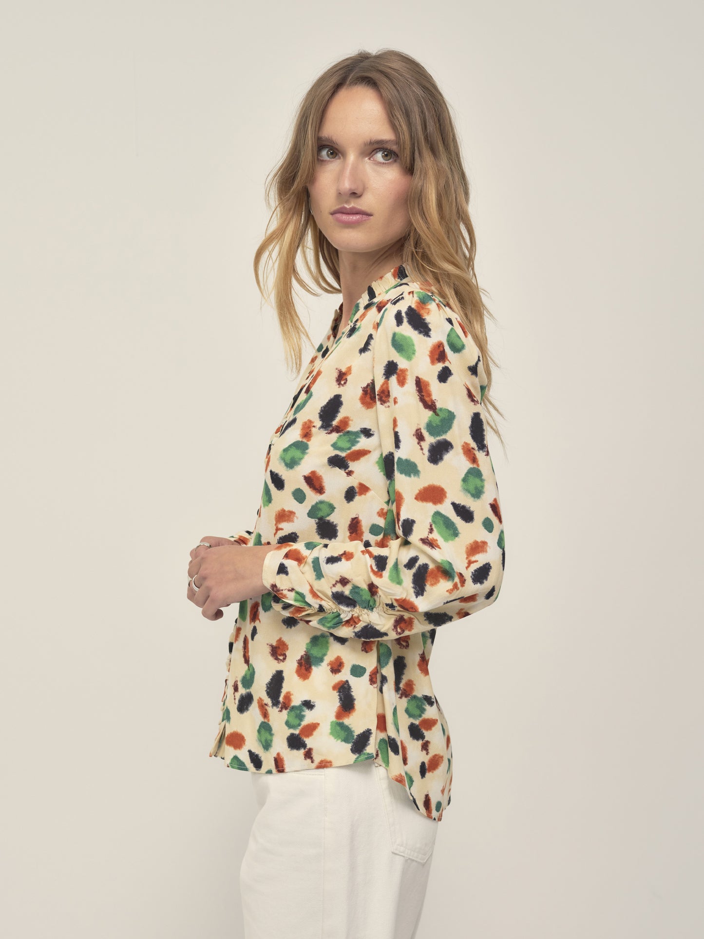Romantic Shirt in Ecru