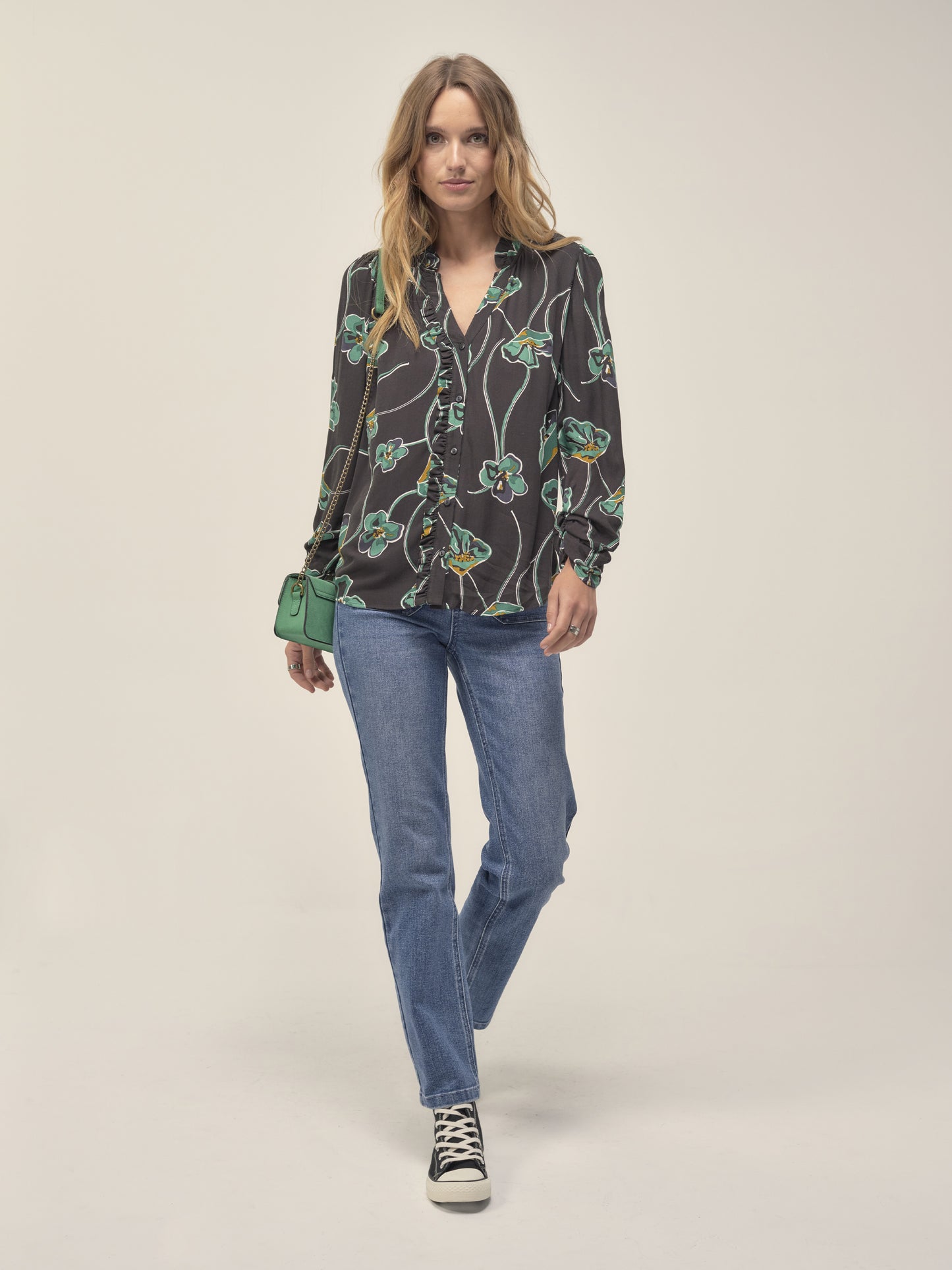 Romantic Shirt in Black