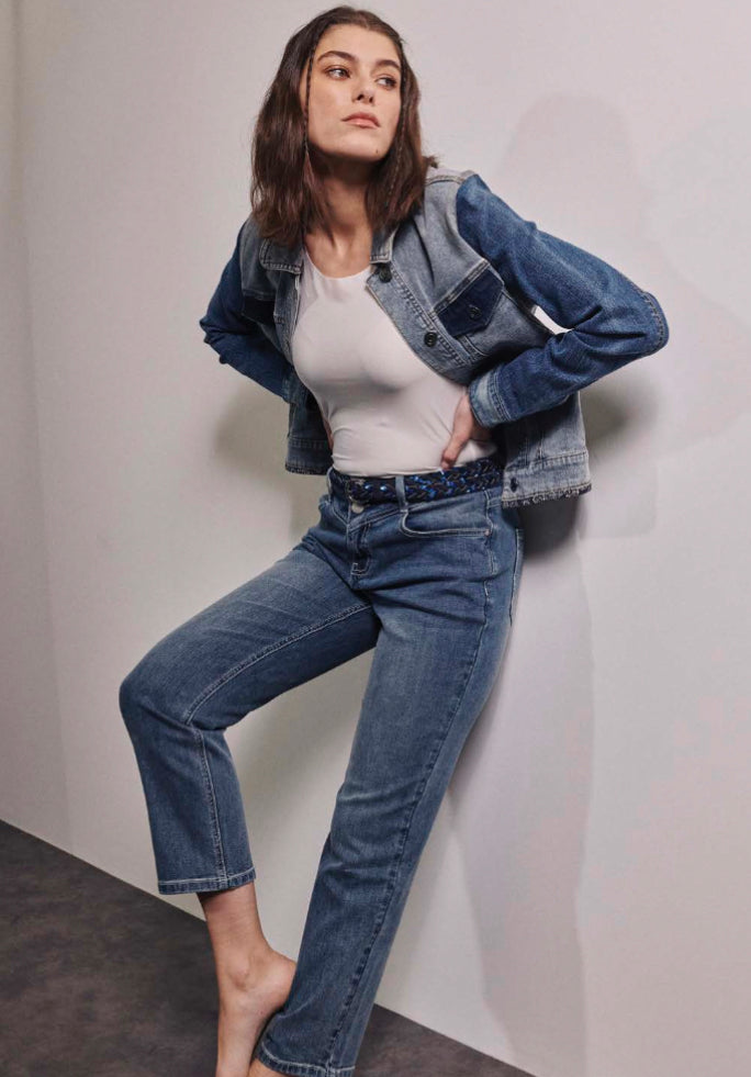 Juliette Mom Jeans Lighter Wash Denim