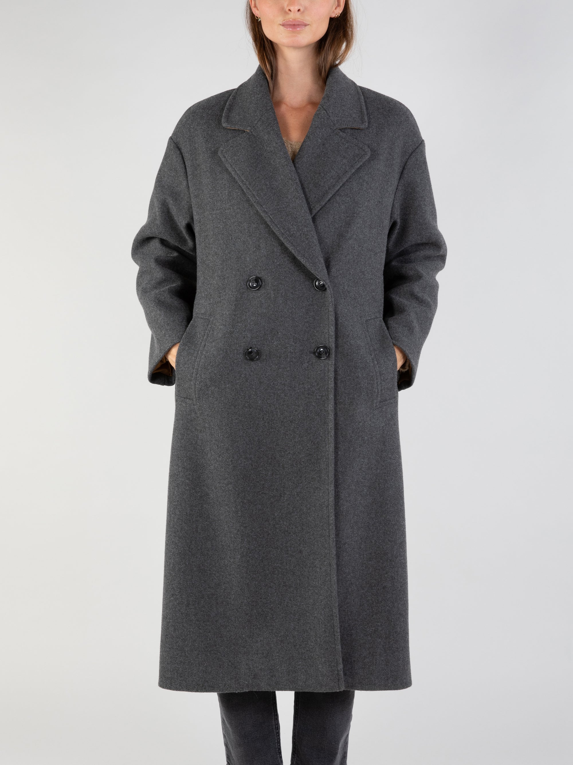 Long Double Breasted Coat in Grey T0