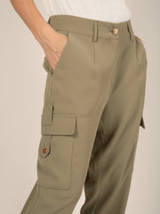 Loose Cargo Trousers in Khaki