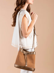 AUGUSTE Bucket Bag