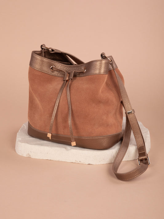 AUGUSTE Bucket Bag