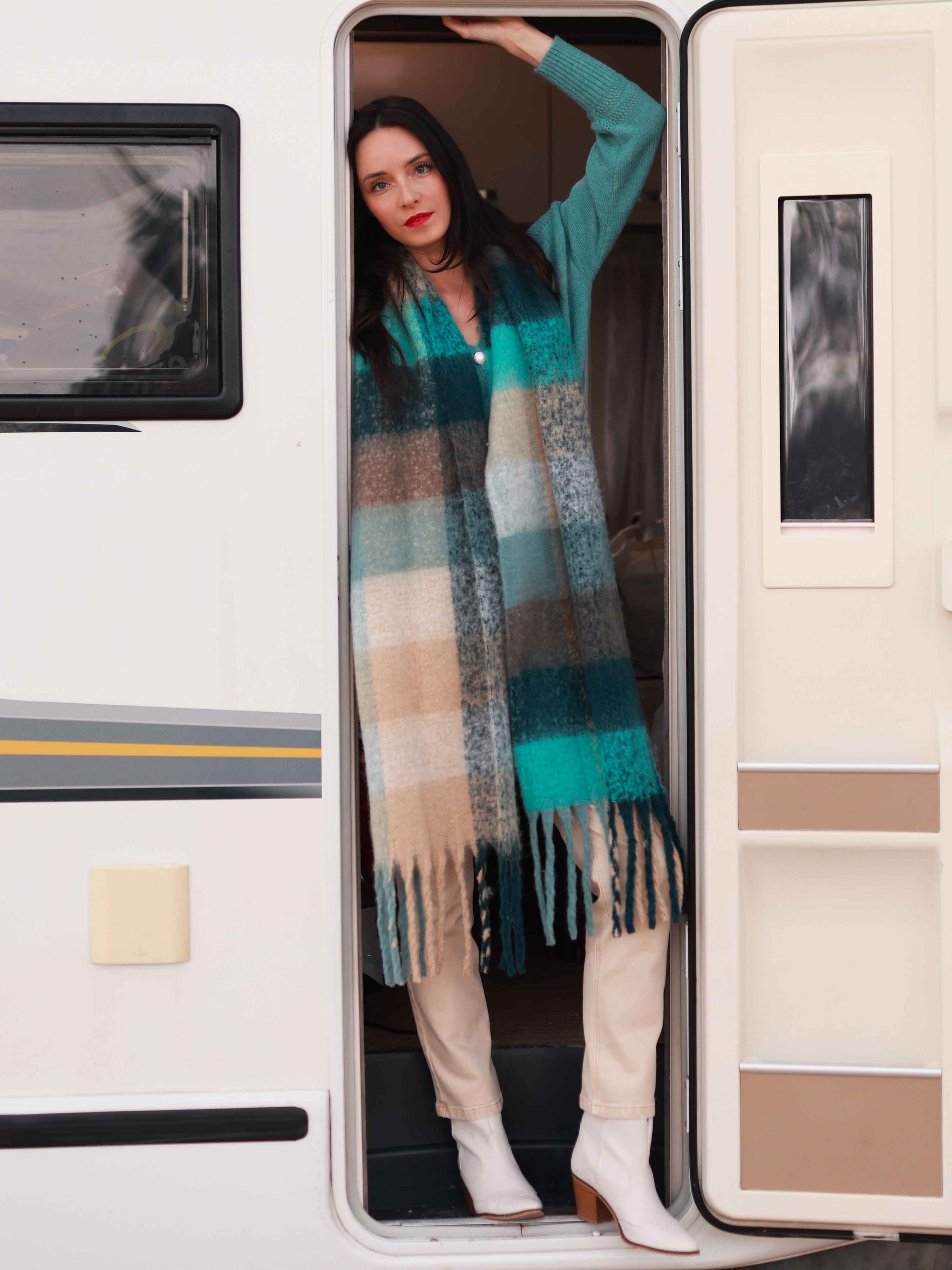 Checked Scarf in Turquoise
