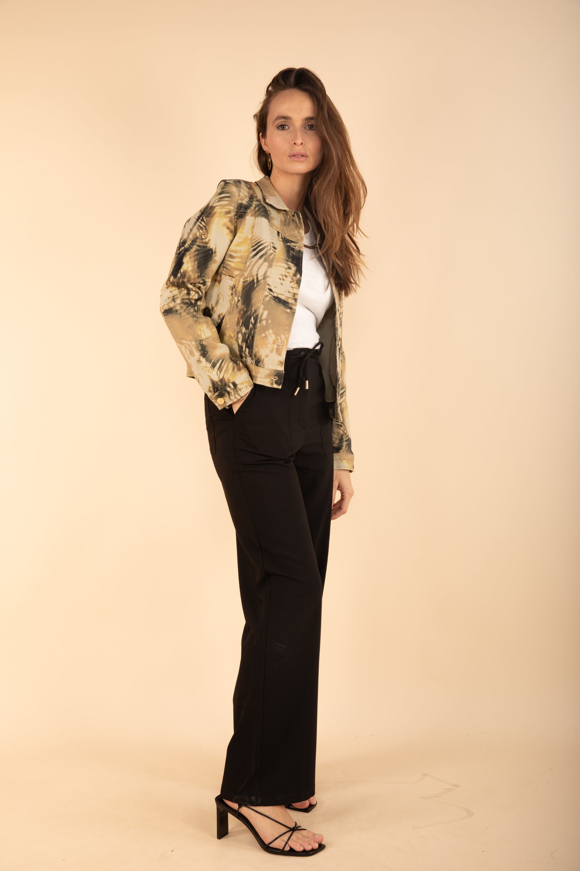 Sporty Chic Trousers in Black