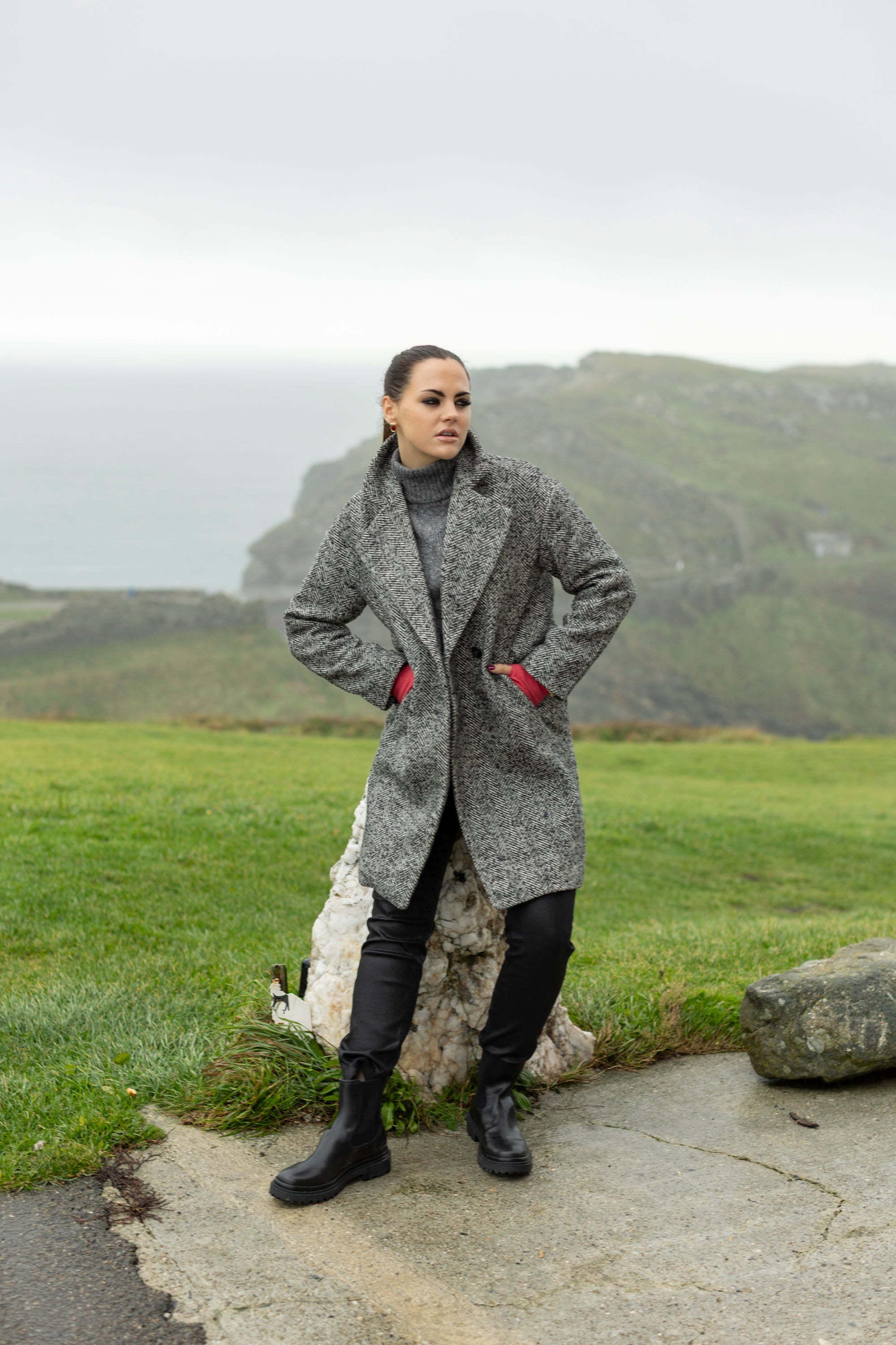 Angela&#39;s Traitors Inspired Tortue Photo Shoot