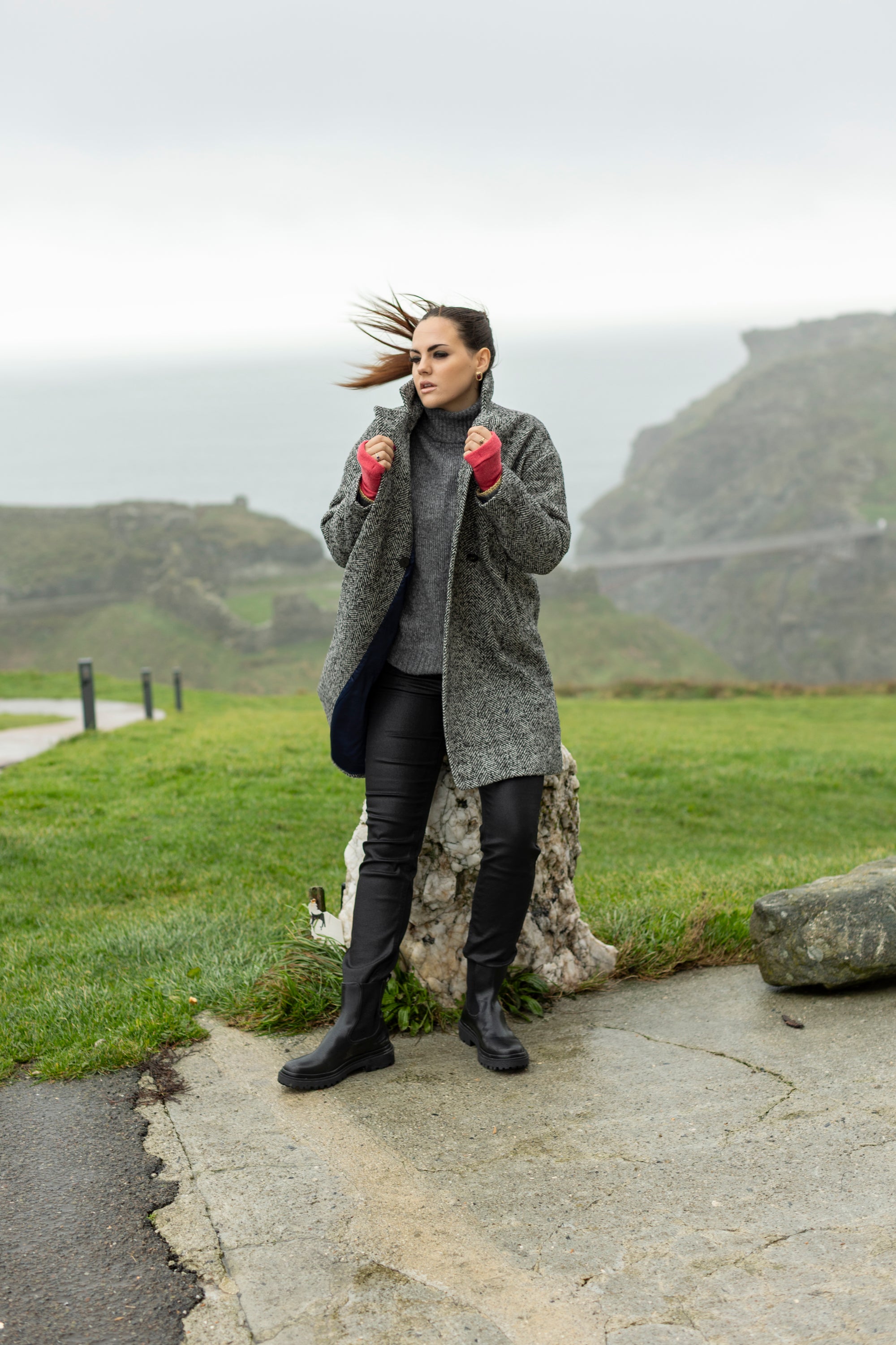 Angela&#39;s Traitors Inspired Tortue Photo Shoot