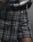 COMING UP SMALL - PLS GO UP A SIZE.   Size  10 Tweed Skort