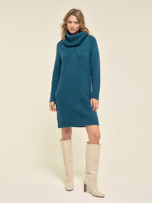 Jumper Dress with Removeable Collar in Lagoon T2