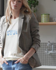 T-shirt with a message - THEA in Vanilla