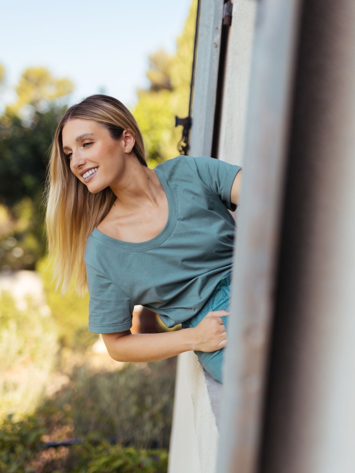 Scoop Neck T-shirt in Almond Green